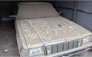 不動車